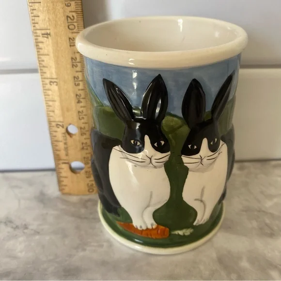 Vintage Black and White Bunny Planter Vase Easter Rabbit Cottage Decor - Picture 8 of 9